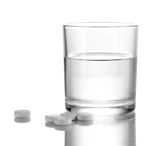 ماء مع دواء 22